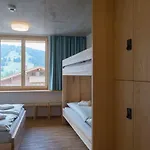 Gstaad Youth אכסניה *
