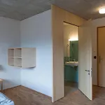 אכסניה Gstaad Youth *