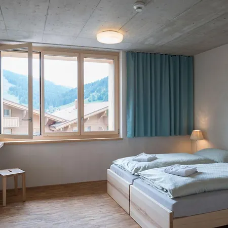 Gstaad Youth Vandrarhem Saanen