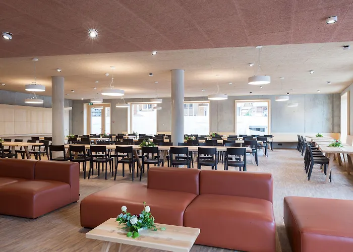 Hostel Gstaad Youth *