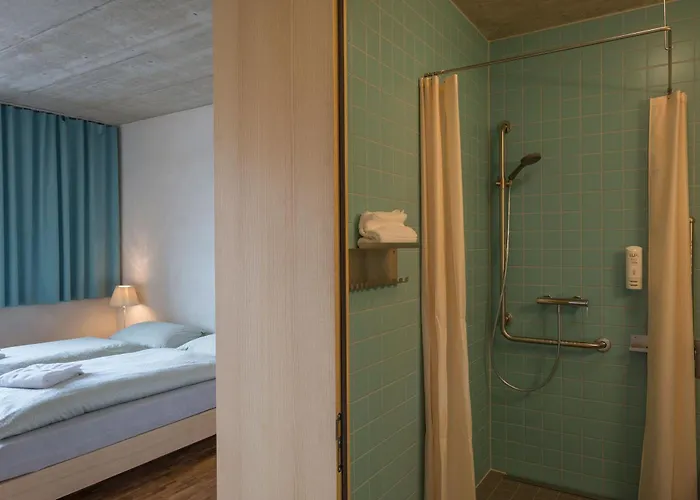 Hostel Gstaad Youth *