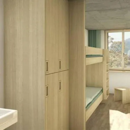 호스텔 Gstaad Youth 자넨